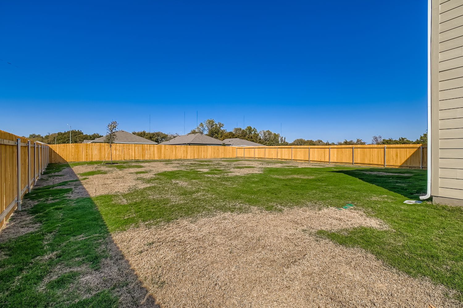 A fenced in yard.